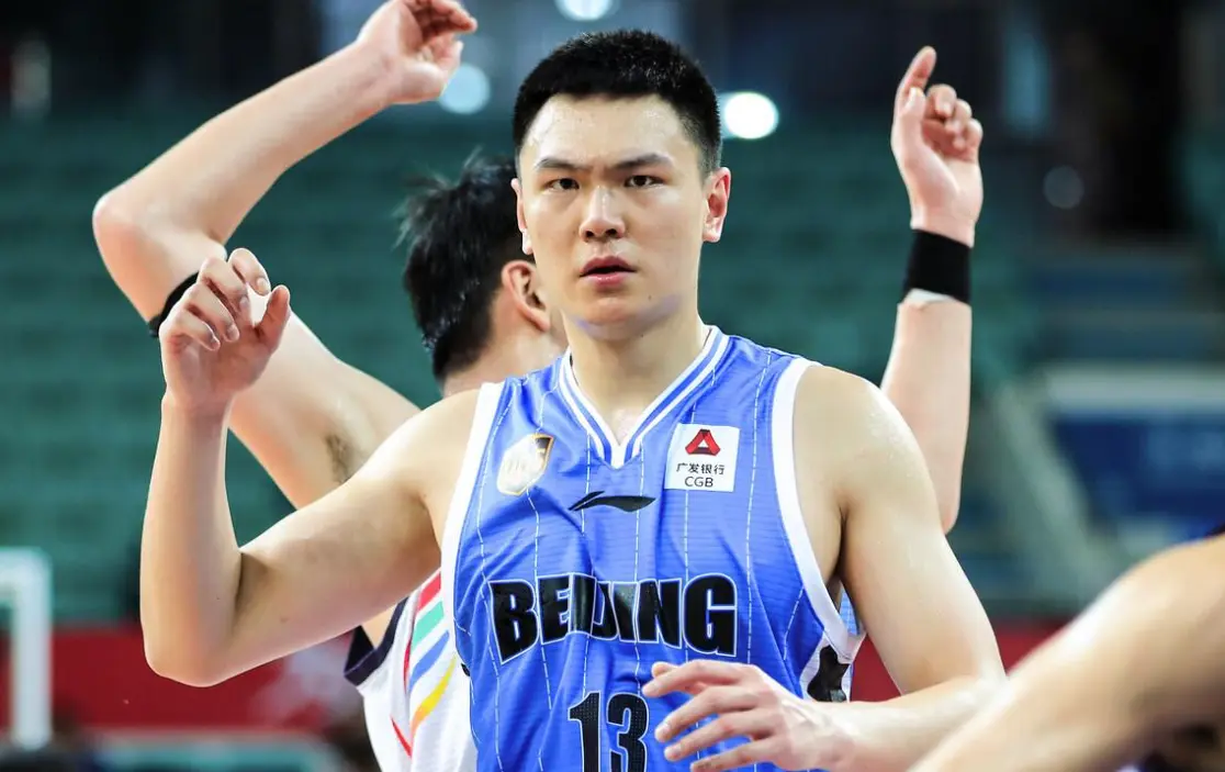 entit, 多的帮助, 在朱彦西担