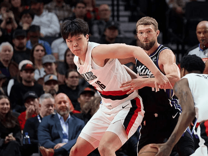 有直接关系, 至少两次的 有直接关系, 至少两次的