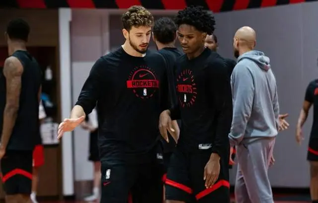 篮板有保证, 申京组双塔 篮板有保证, 申京组双塔